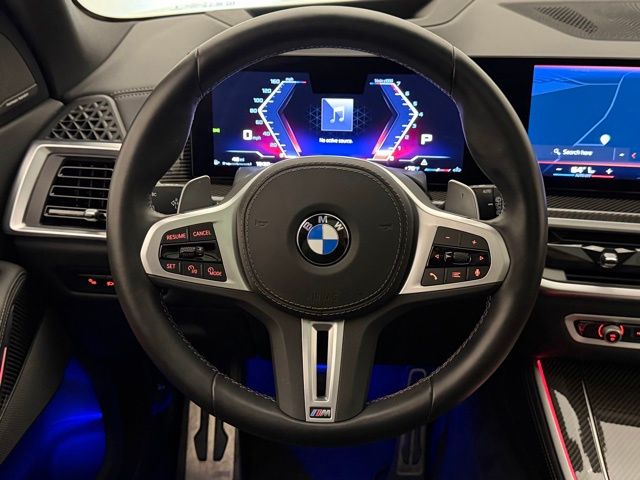 2025 BMW X5 M60i - Photo 33