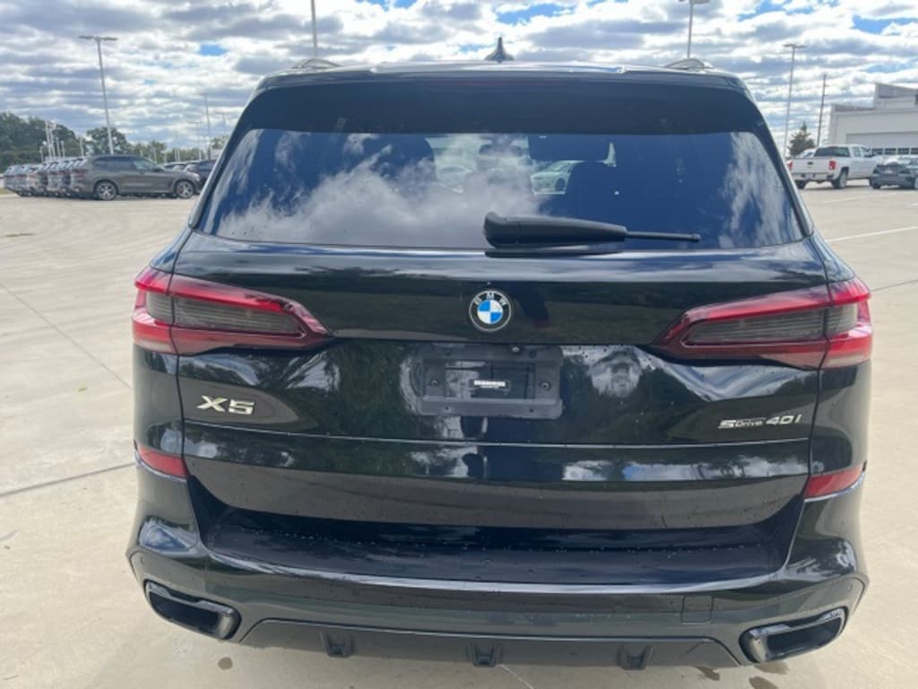 Used 2022 BMW X5 sDrive40i SUV