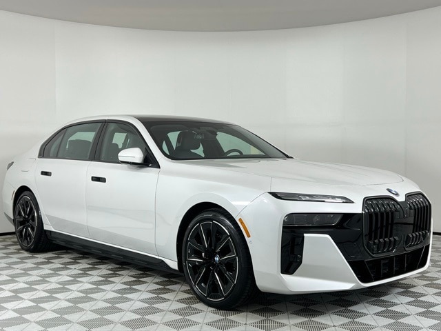 2024 BMW i7 Base's photo
