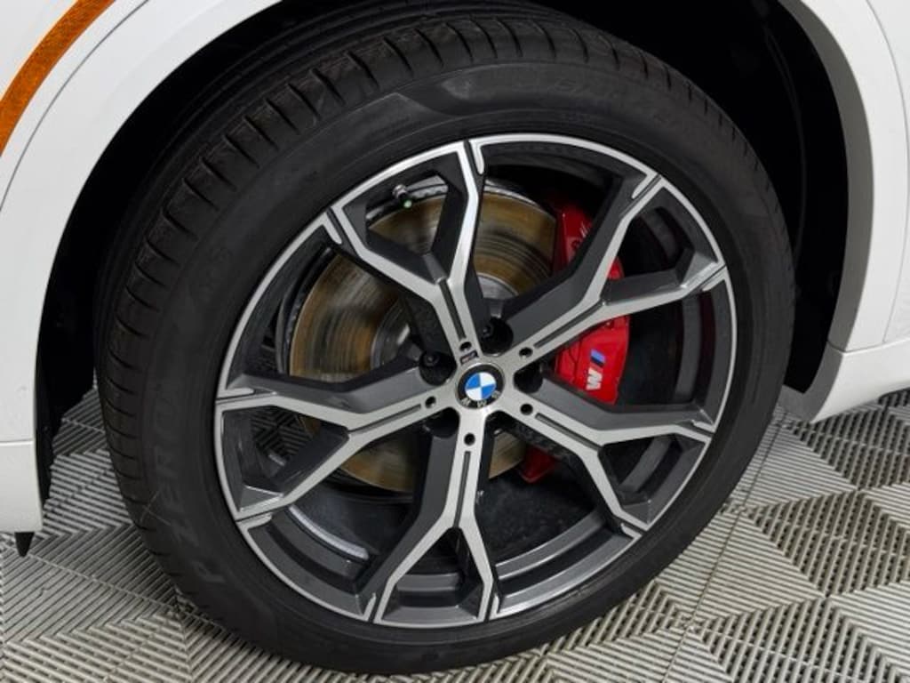 New 2026 BMW X5 xDrive40i SUV