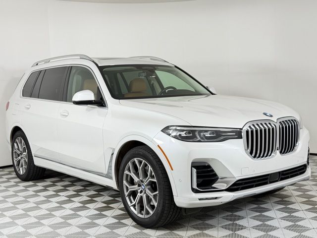 2021 BMW X7 SUV 