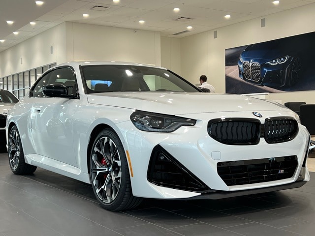 2025 BMW M240i Coupe 