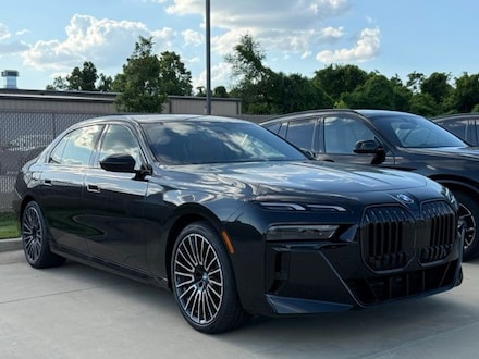 2026 BMW 740i Sedan