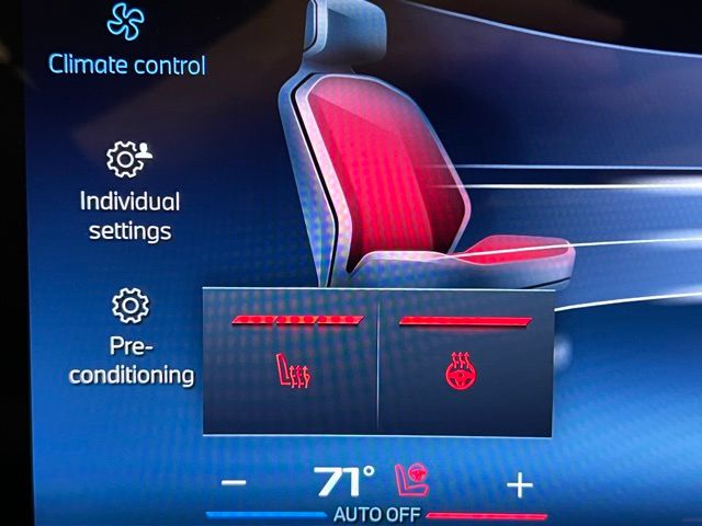 2026 BMW 4 Series M440i - Photo 34