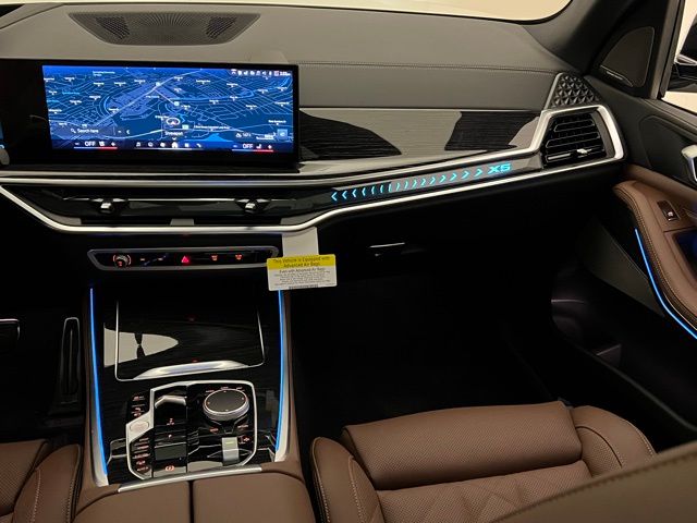 2026 BMW X5 50e - Photo 26