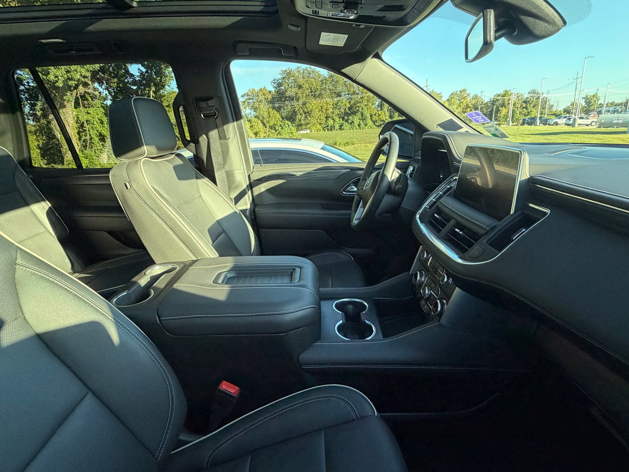 Used 2022 GMC Yukon SLT SUV