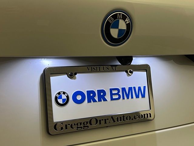 2026 BMW X5 50e - Photo 14