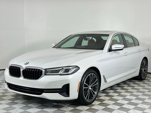 2023 BMW 5 Series 540i - Photo 3