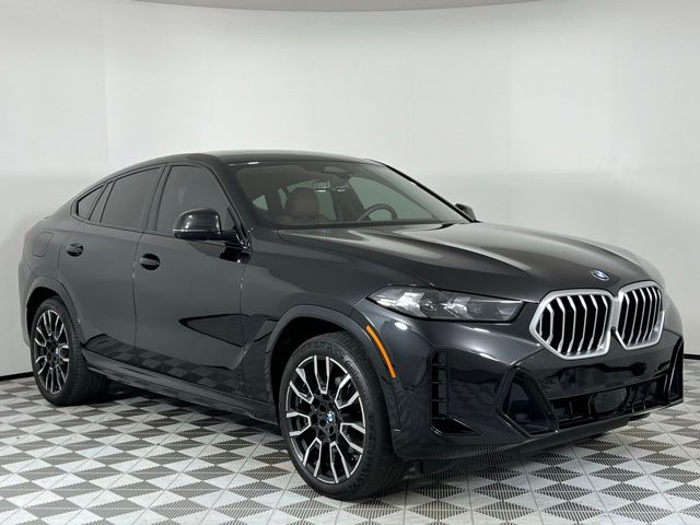 2024 BMW X6 SUV 