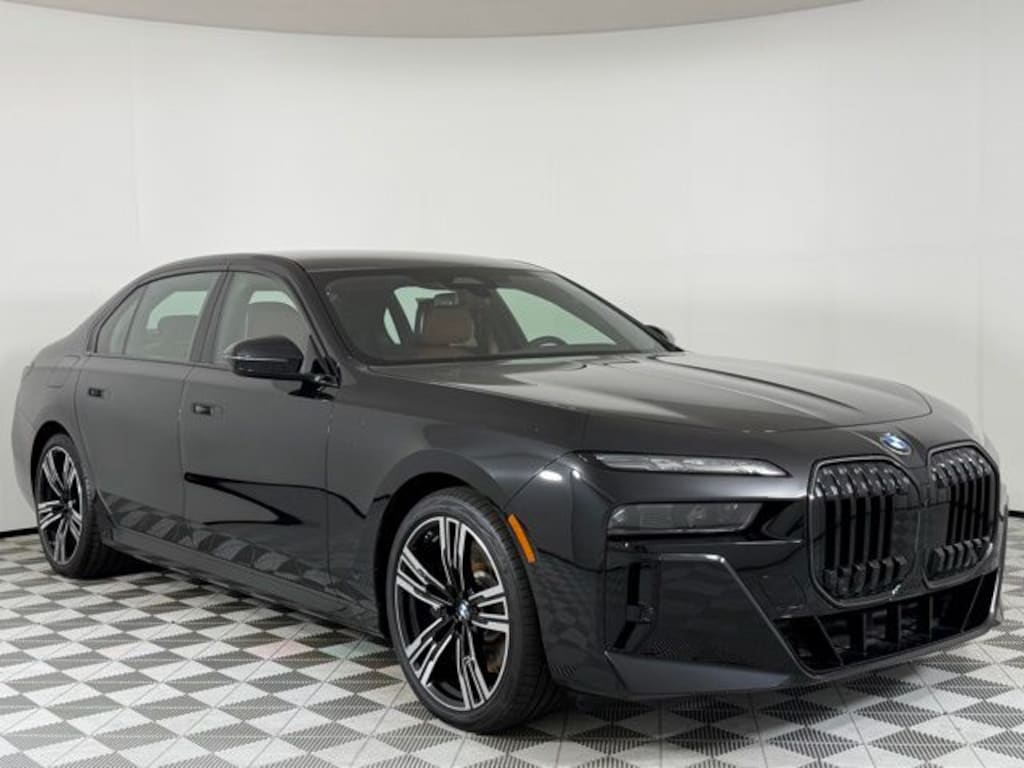 New 2026 BMW 760i xDrive Sedan