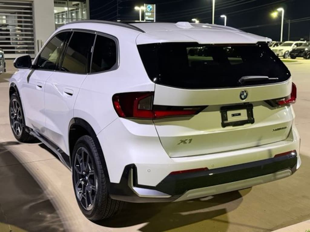 New 2026 BMW X1 xDrive28i SUV