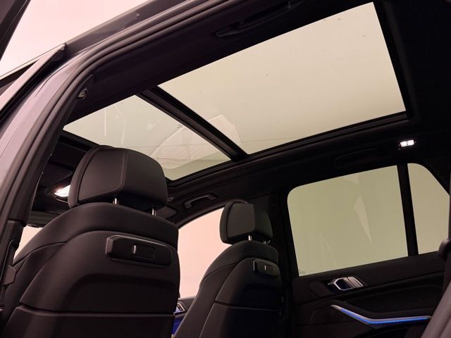 2025 BMW X5 40i - Photo 34