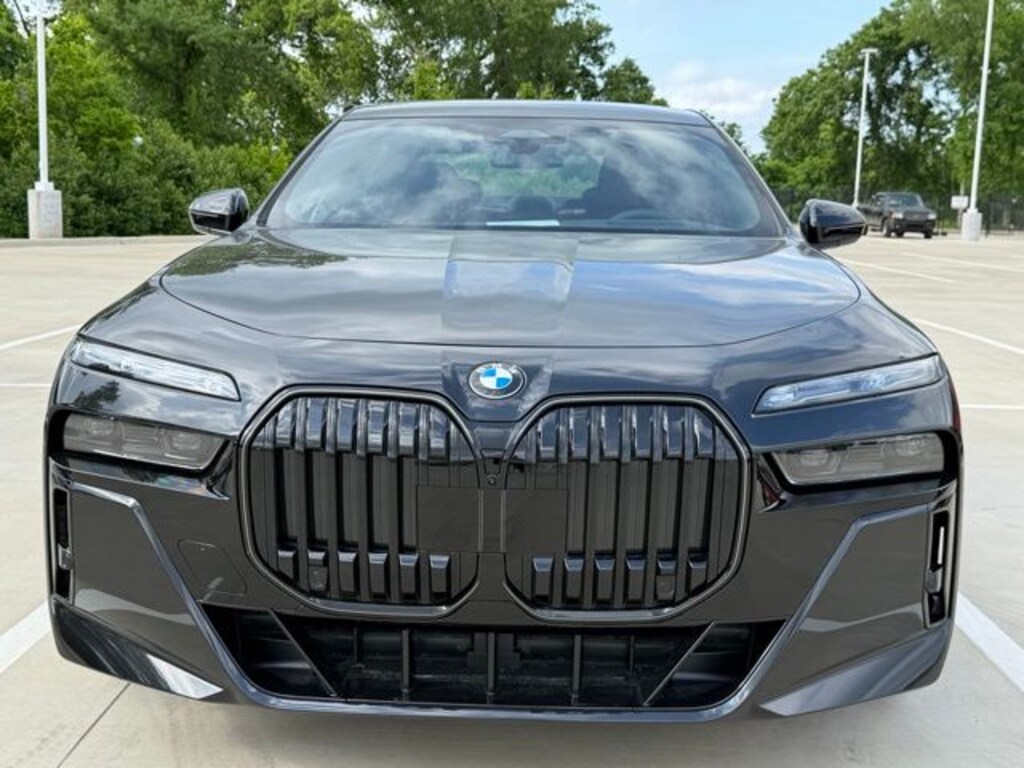 New 2026 BMW 760i xDrive Sedan