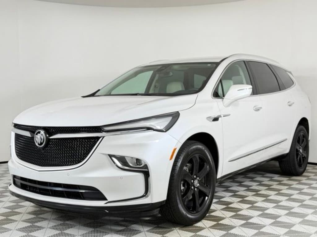Used 2023 Buick Enclave Essence SUV