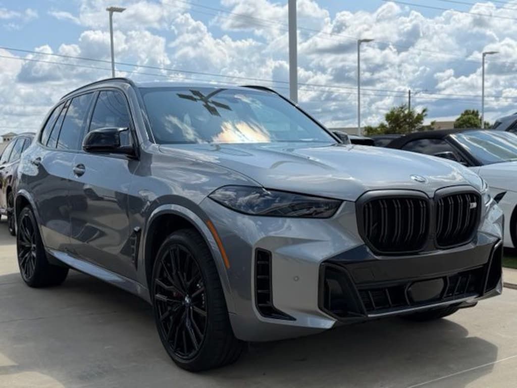 New 2026 BMW X5 M60i SUV