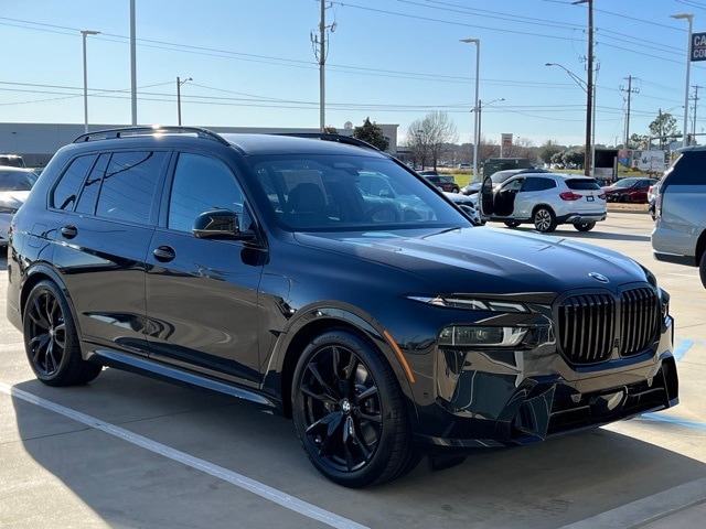 2026 BMW X7 40i's photo