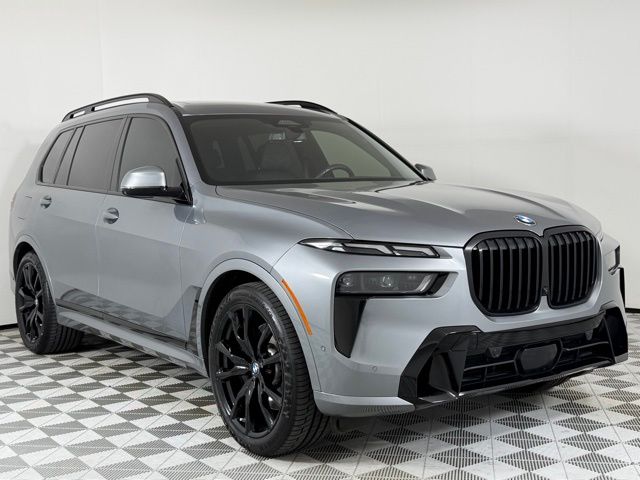 2024 BMW X7 SUV 