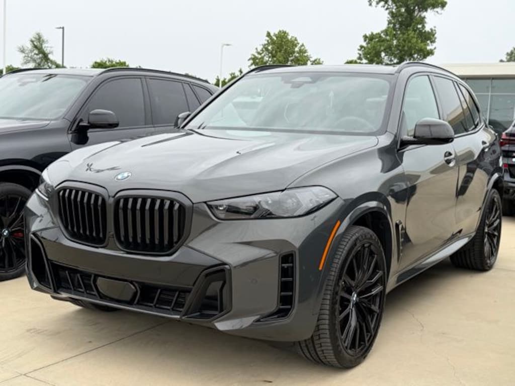 New 2026 BMW X5 sDrive40i SUV
