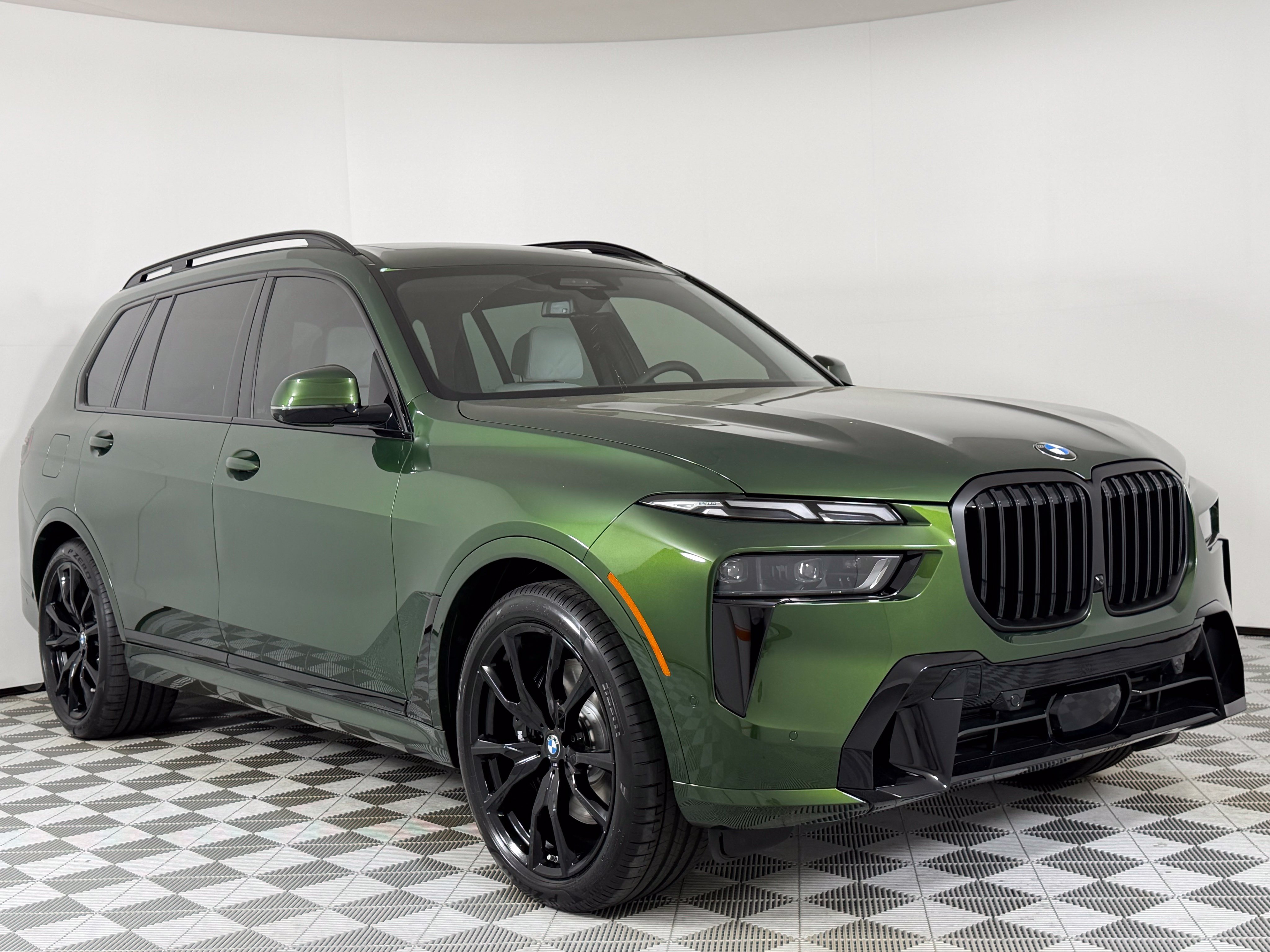 2027 BMW X7 xDrive40i SUV