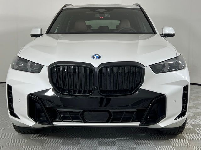 2026 BMW X5 50e - Photo 2