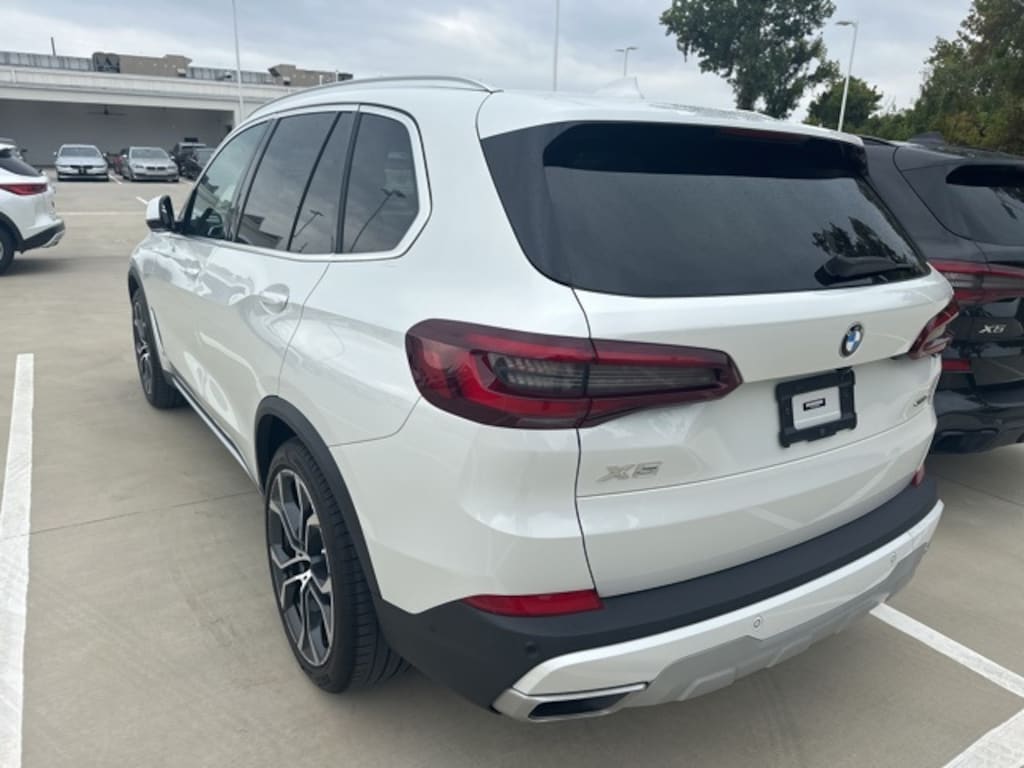 Used 2022 BMW X5 sDrive40i SUV