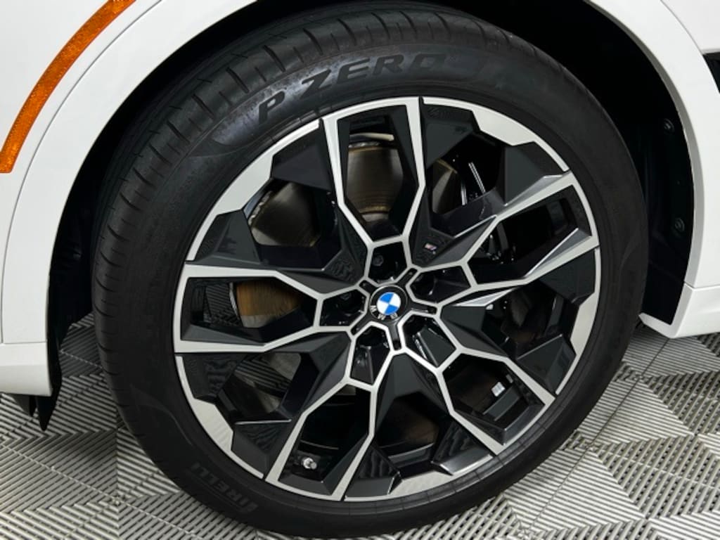 Used 2025 BMW X7 xDrive40i SUV