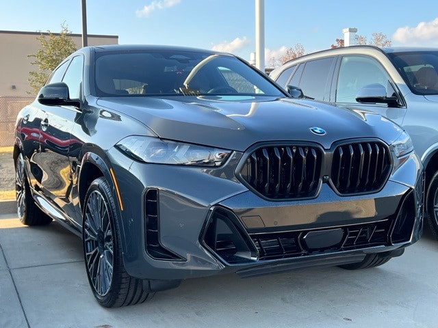 2026 BMW X6 40i's photo