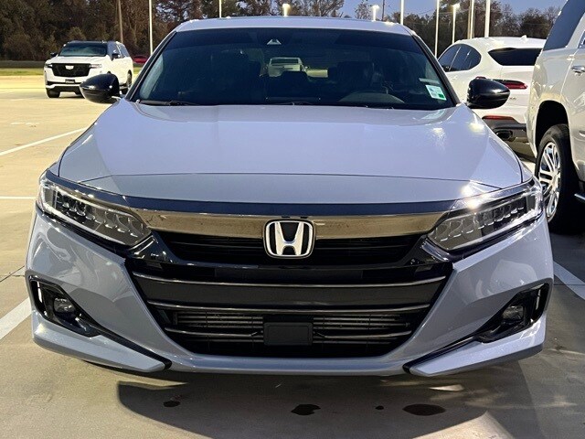 2021 Honda Accord Sport 2.0T photo 2