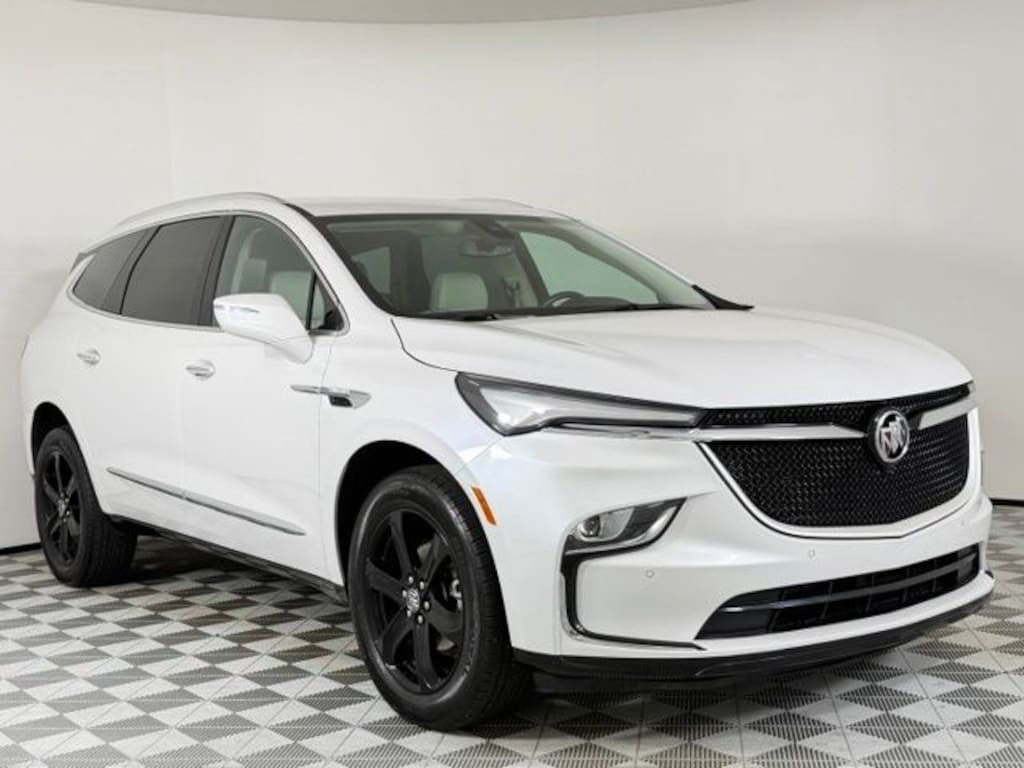 Used 2023 Buick Enclave Essence SUV