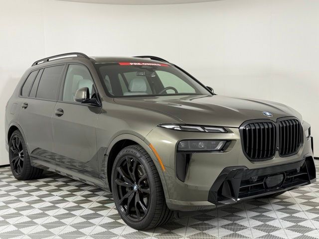2026 BMW X7