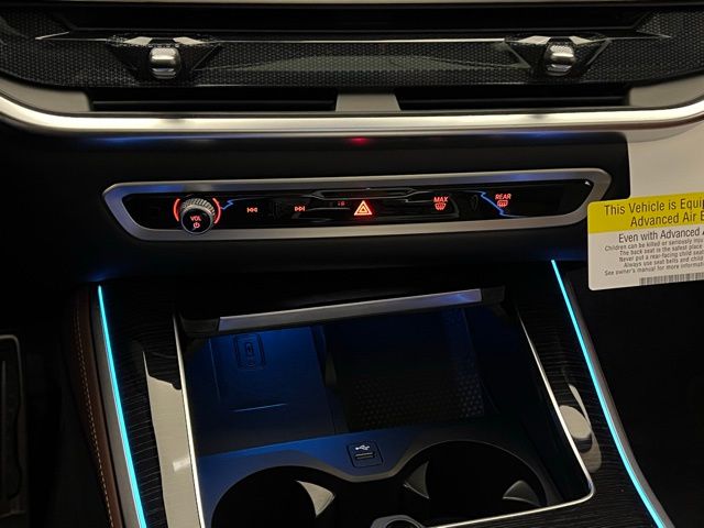 2026 BMW X5 50e - Photo 34