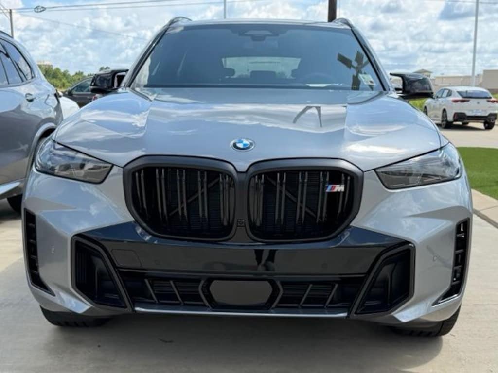 New 2026 BMW X5 M60i SUV