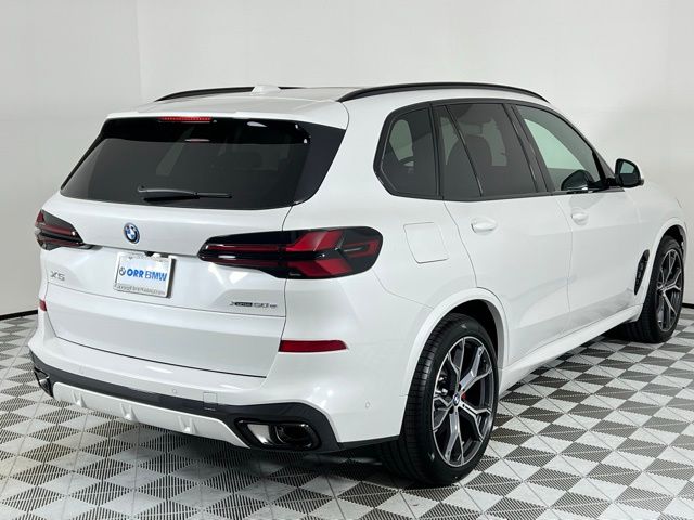 2026 BMW X5 50e - Photo 9