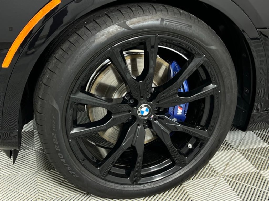 Certified 2025 BMW X7 xDrive40i SUV