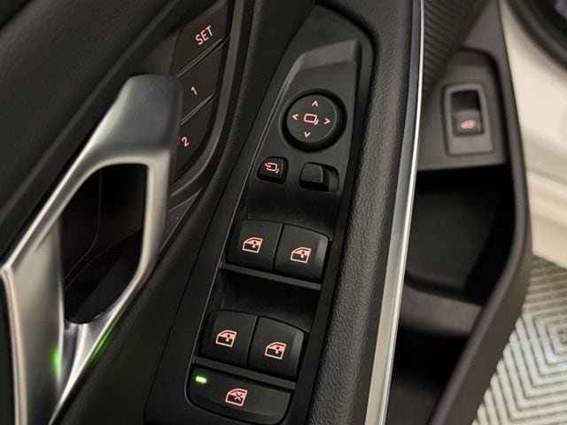 2024 BMW 3 Series 330i - Photo 20