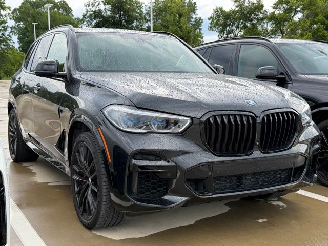 2023 BMW X5 M50i's photo
