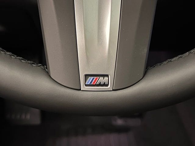 2026 BMW X5 50e - Photo 38