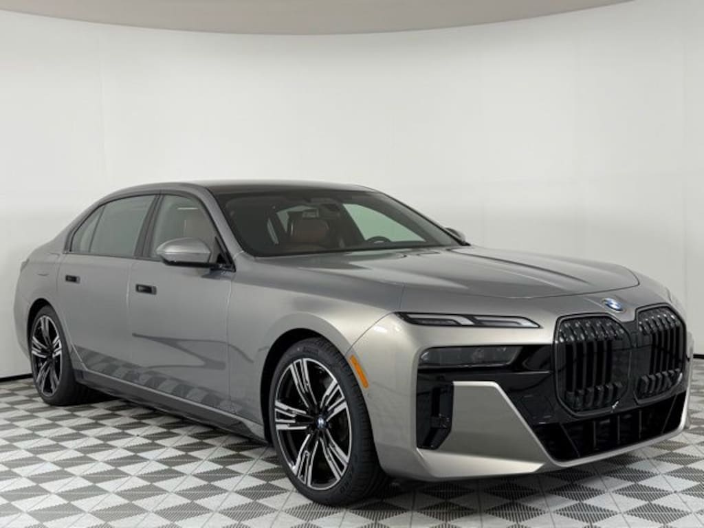 New 2026 BMW 760i xDrive Sedan