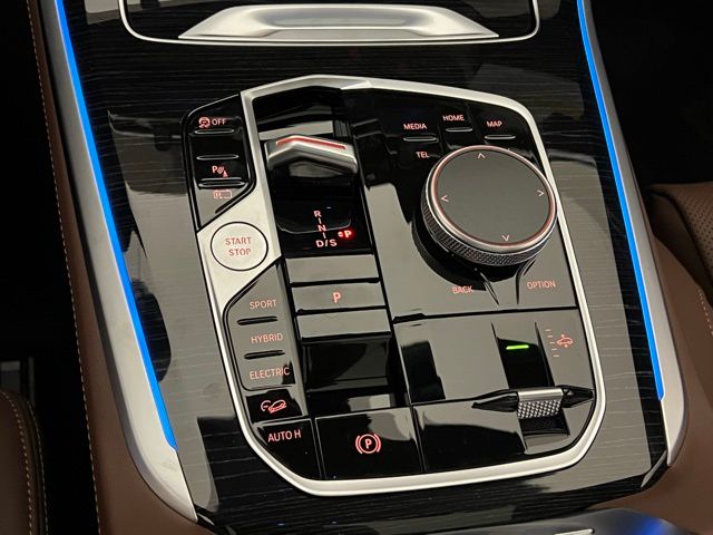 2026 BMW X5 50e - Photo 33