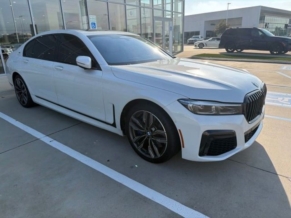 Used 2022 BMW M760i xDrive Sedan