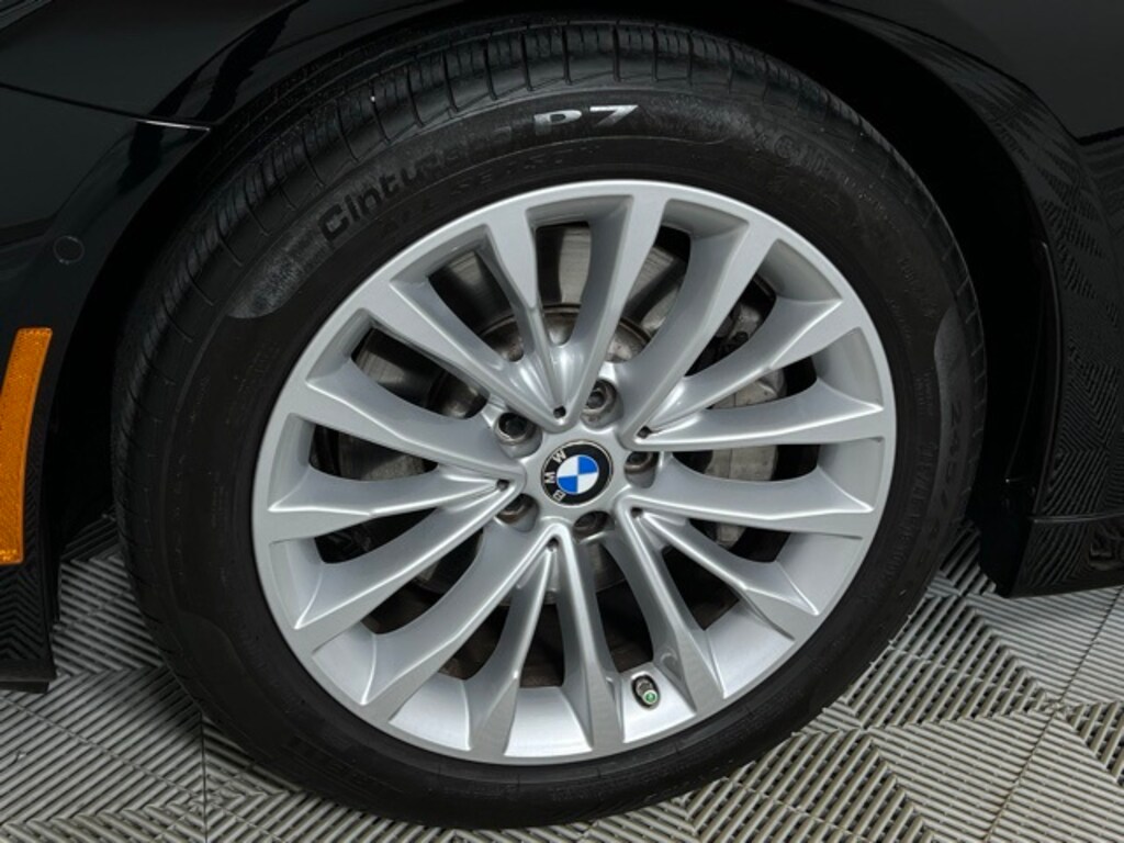 Used 2021 BMW 530i Sedan