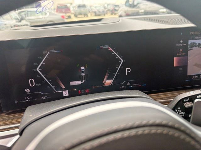 2025 BMW X7 xDrive40i's photo
