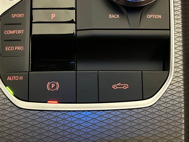 2026 BMW 4 Series M440i - Photo 28