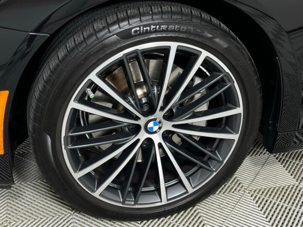 Certified 2023 BMW 530i Sedan