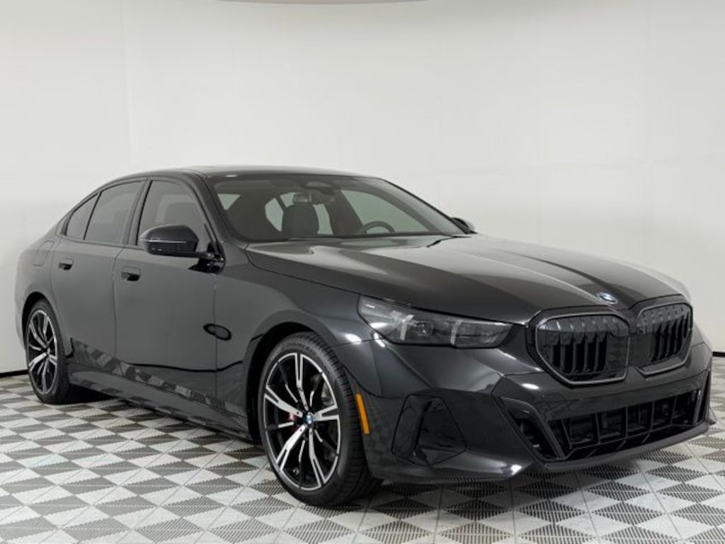 New 2026 BMW 530i Sedan