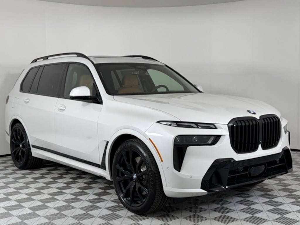 New 2026 BMW X7 xDrive40i SUV