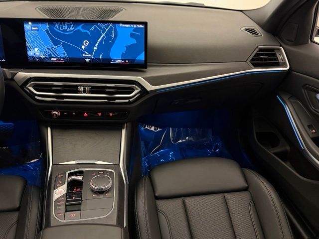 2024 BMW 3 Series 330i - Photo 28