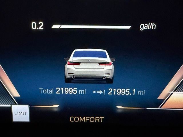 2024 BMW 3 Series 330i - Photo 42