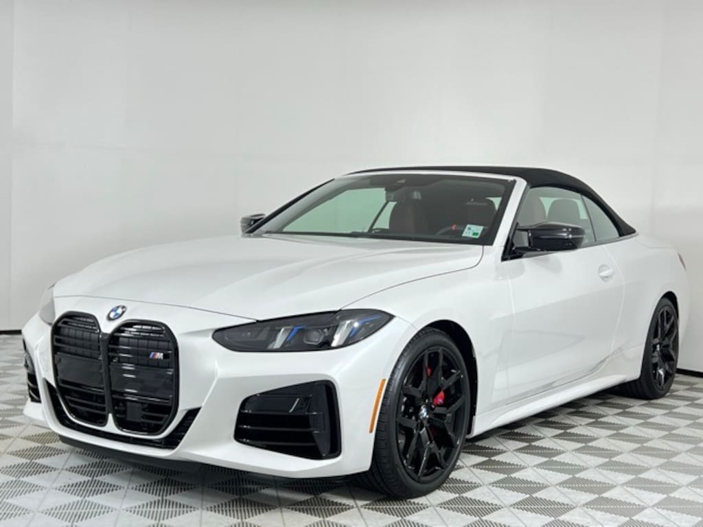 New 2026 BMW M440i Convertible