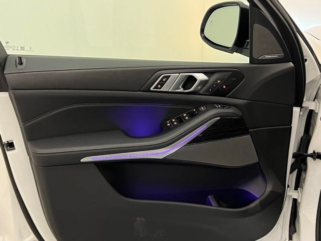 2025 BMW X5 40i - Photo 17